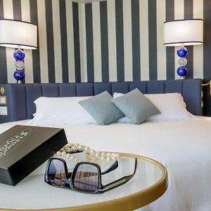 Ambasciatori Suite Hotel